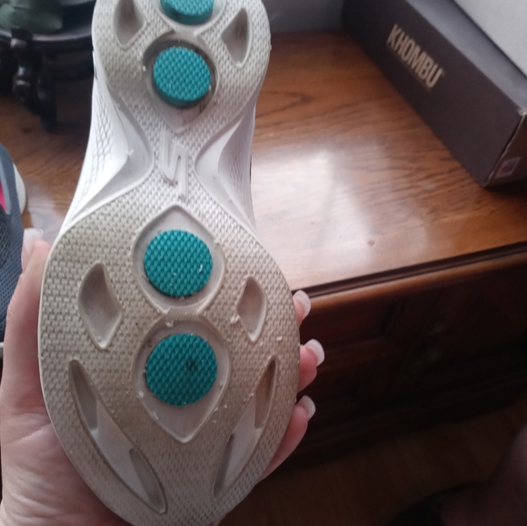 Skechers shoes with memory foam. - Picture 6 of 6